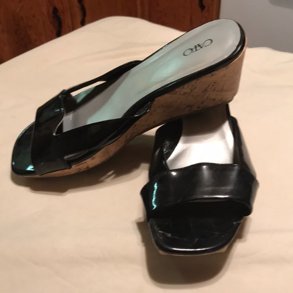 Black patent leather wedges